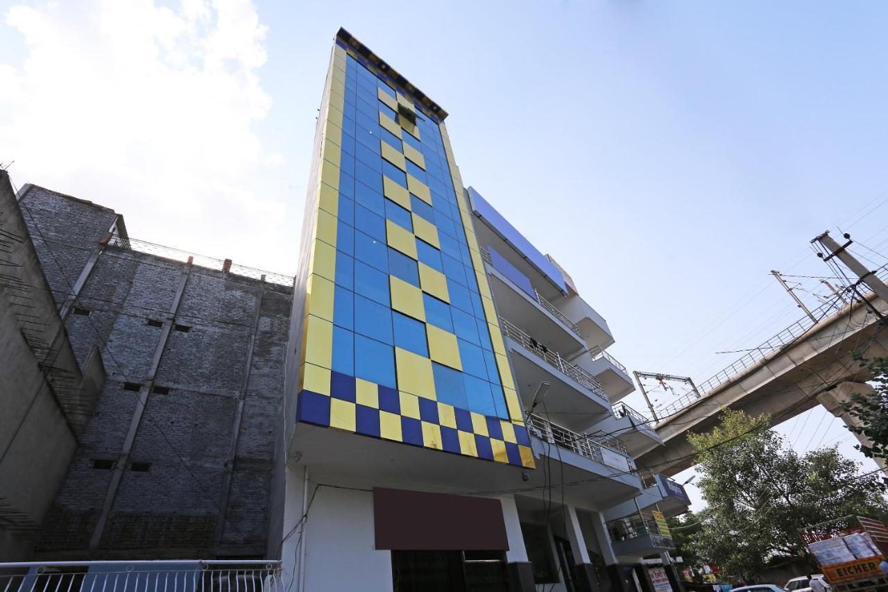 โอโย 9381 Dlf ไซเบอร์ซิตี้ Hotel คูร์เคาน์ ภายนอก รูปภาพ